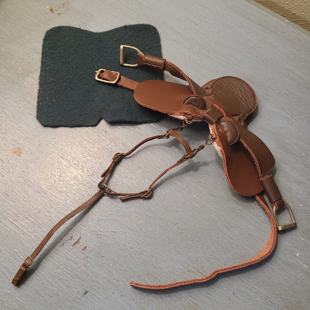Breyer Australian Aussie Saddle Breastplate Pad Set Traditional Size Leather - Picture 12 of 13